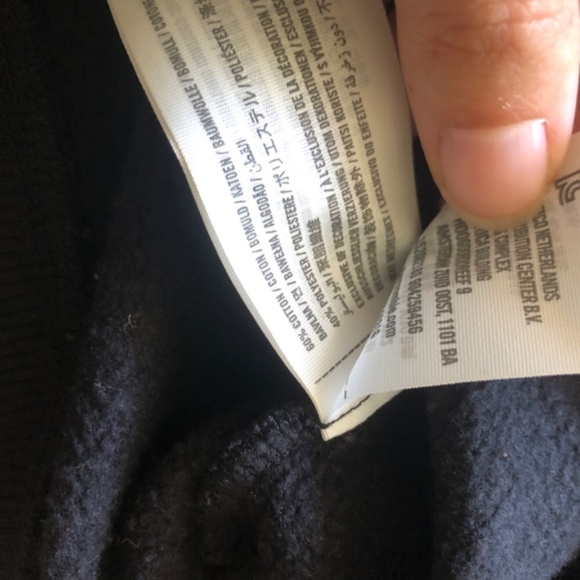 Hollister Crop Sweater - Picture 6 of 7